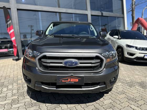 FORD RANGER 2.2 XLS 4X4 CD 16V DIESEL 4P AUTOMÁTICO FORD RANGER 2.2 XLS 4X4 CD 16V DIESEL 4P AUTOMÁTICO